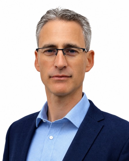 Szíjjártó_Gergely_M-Solution_Kft_001